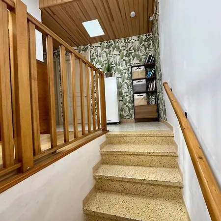 Maison De Vacance Familiale Tomlina, 펜션 *