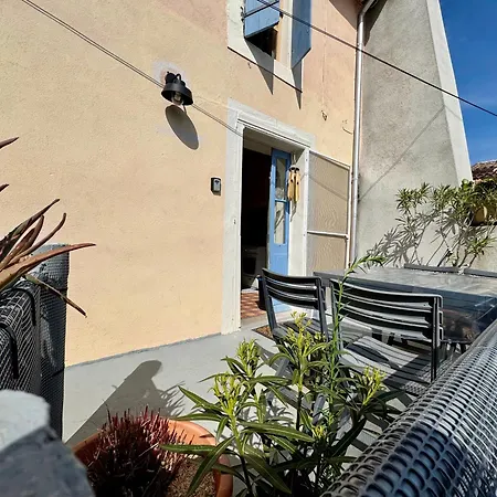 Maison De Vacance Familiale Tomlina, Neffies